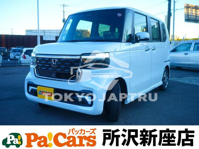 HONDA N-BOX CUSTOM