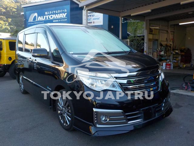 NISSAN SERENA