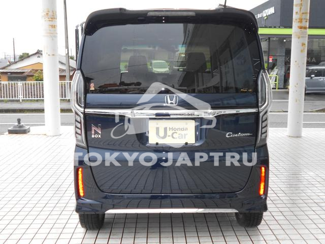 Image 10