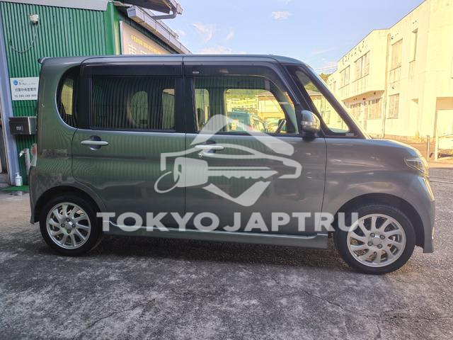 Image 4